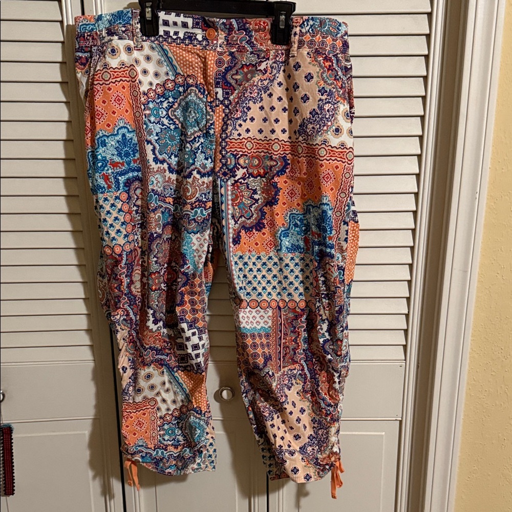 Chico's Multicolor Patterned Capris - image 1